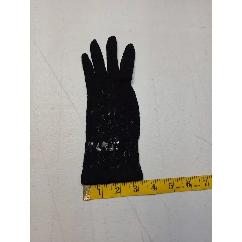 Lord & Taylor Vintage Black Lace Wrist Dress Gloves Women Accessories